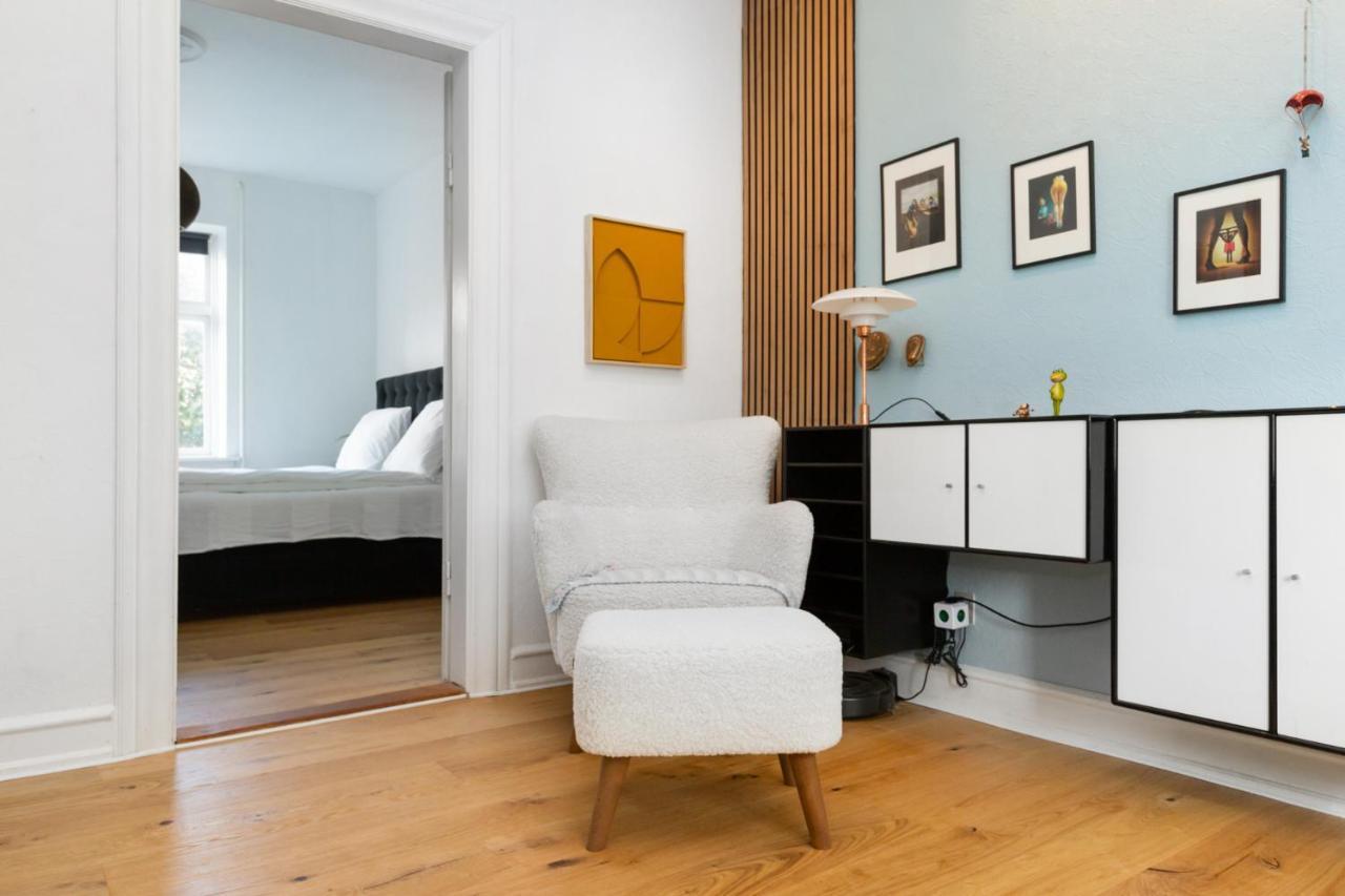 Apartamento 5 Min Fra Banegarden - Plads Til 4-Personer Aalborg Exterior foto